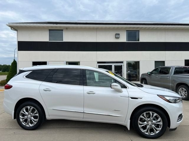 2021 Buick Enclave Avenir in White Frost Tricoat — front three-quarter view